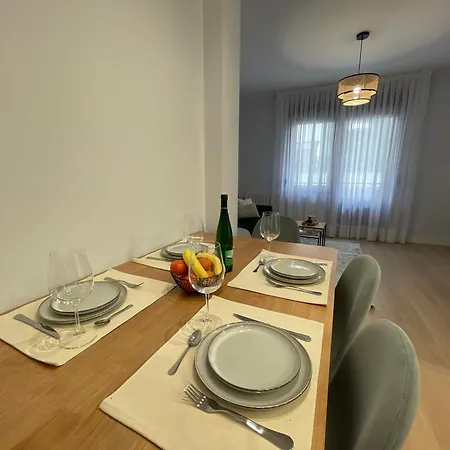 Byandreea Etxebi Apartament *